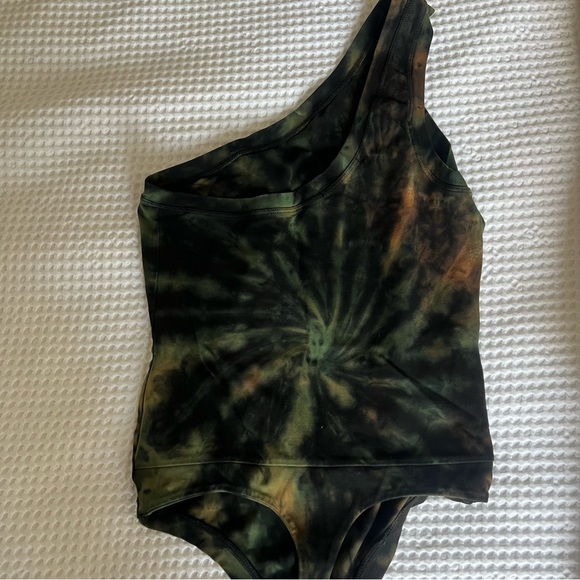 COTTON CITIZEN Brisbane Bodysuit - Picture 6 of 7